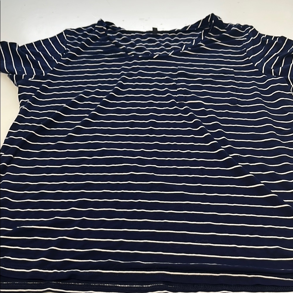 Amazon XL Navy White Striped  Short Sleeve V Neck Women's Top